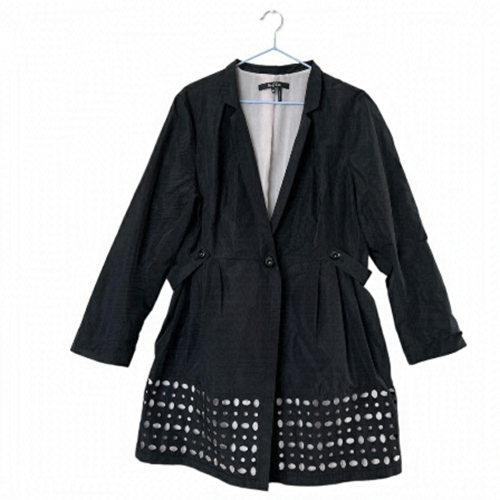 NIC + Zoe Perforated Hem Windbreaker Dress Coat